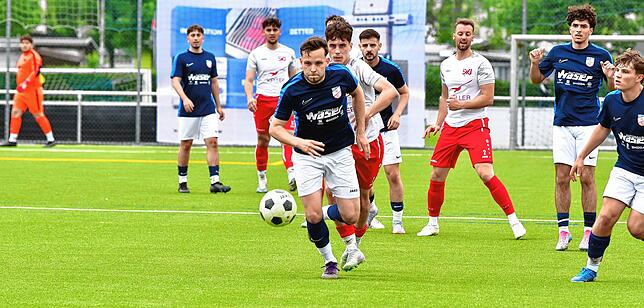 Bild 14: SV Jestetten siegt spät mit 2:1 beim VfB Waldshut – und wir haben Fotos!