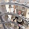Seit zehn Jahren gibt es dank einer Spendenaktion dieses Glockenspiel im Villinger Münster. Das Bild zeigt Ulrich Kolberg, einer der ...