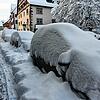 Ausparken und Einparken ist in der Bärengasse wie vielerorts entlang der Straßen in Villingen am Freitagmorgen kaum möglich.