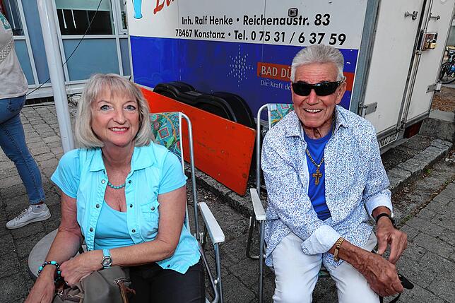 Bild 16: Feiern am Freitag in Dettingen – Hier gibt‘s die besten Bilder vom Dorffest