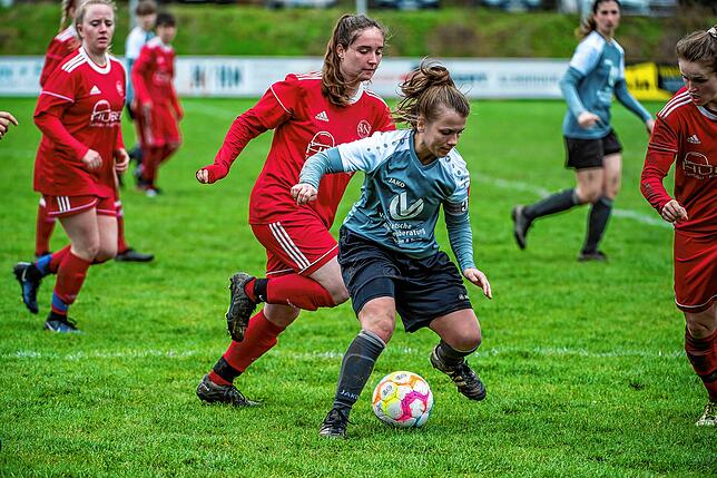 Bild 34: FC Hochrhein gewinnt das Verbandsliga-Derby beim SC Niederhof/Binzgen &ndash;  und wir haben Bilder!