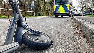 Bei einem Verkehrsunfall am Maybachplatz ist am Dienstagmorgen eine junge E-Scooter-Fahrerin verletzt worden.