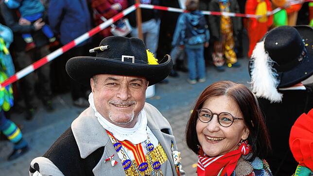 Bild 22: Jetzt geht&lsquo;s um die Wurst! Bilder vom Kaiserbrunnen am Rosenmontag