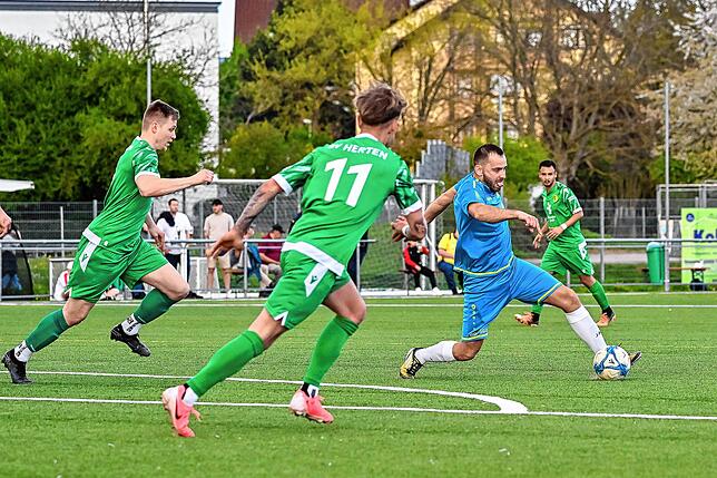 Bild 40: SV Herten besiegt den SV Jestetten mit 5:0 – und wir haben Fotos!