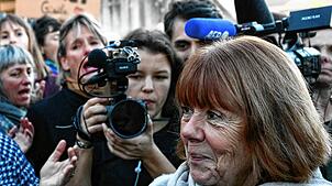 Gisèle Pelicot (72) – hier während des Prozesses in Avignon – kam 1952 in Villingen zur Welt. Dort diente ihr Vater als Berufssoldat in ...