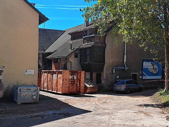 Der ehemalige Gasthof Kreuz in Wehr-Öflingen im September 2023.