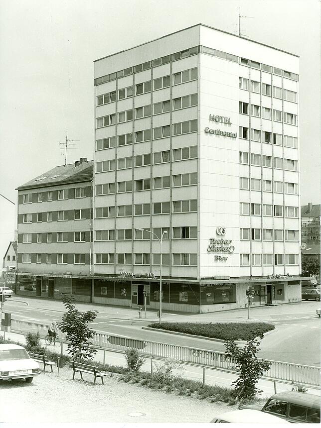Turmbau zu Singen: Als das Hotel Continental 1968 eröffnet, ist das Gebäude das einzige Hochhaus in ganz Singen.