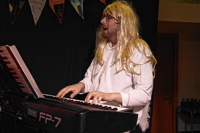 Bild 24: Frauenfasnet in Markdorf: „Was für ein Zirkus“ – Bilder vom närrischen Spektakel