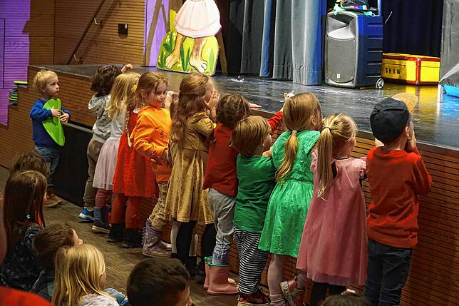 Bild 11: Osterfreude pur: So bunt war die Ostereiersuche im Jugend- und Kulturzentrum Klosterhof