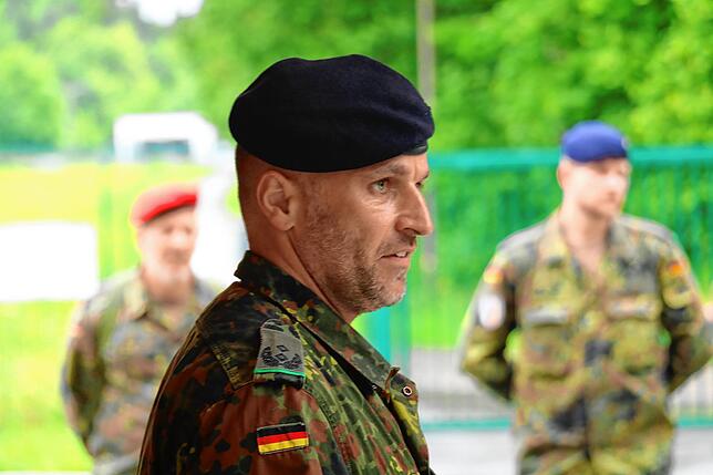 Bataillonskommandeur Sandro Brandt sieht die neue Schießanlage des Jägerbataillons 292 als Meilenstein.