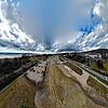 Dunkle Wolken über einer Dauerbaustelle: Seit Jahren wird an dem B33-Ausbau bei Hegne (rechts im Bild das Kloster) gewerkelt. Doch wann ...