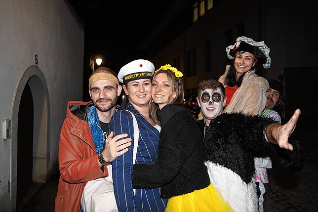 Bild 19: Hier gibt es die besten Bilder vom Fasnachtssamstag in Konstanz 2024 (Teil 1)