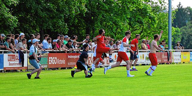 Bild 3: Unsere große Bildergalerie vom Kreisliga-Spitzenspiel zwischen Ewattingen und der SG Lenzkirch-Saig