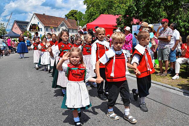 Bild 12: Beste Stimmung! Bilder zu den 54. Rosentagen Nöggenschwiel
