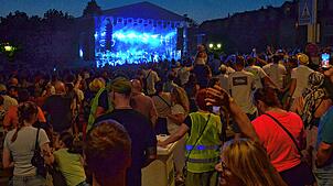Bild : Sommer, Sonne und Musik: Der dritte Konzertabend des Markdorf Open-Air 2025