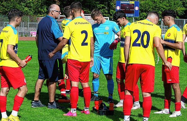 Bild 24: Die besten Bilder vom Stadtderby zwischen SC Pfullendorf II und TSV Aach-Linz