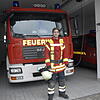 Maurice Grunert ist seit er 13 war bei der Feuerwehr. Jetzt vermittelt er sein Wissen dem Nachwuchs. Bild: Leony Stabla
