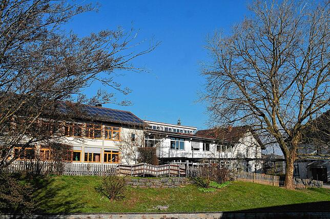 Die Bürger lieferten in der Planungswerkstatt einige Ideen für die Nutzung der alten Schule, nachdem die Schüler in den Neubau umgezogen ...