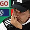 Thomas Tuchel auf der Pressekonferenz nach der Pokal-Niederlage in Saarbrücken.