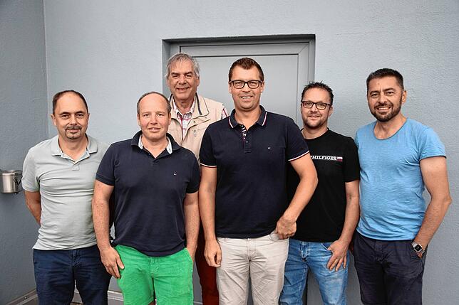 Sie freuen sich über das Ergebnis nach dem Bürgerentscheid in Rickenbach (v.l.) – die Gemeinderäte Matthias Vogt (FW), Dominik Vogt ...