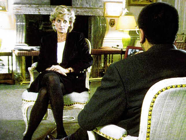Doch als die BBC am 20. November 1995 ein Interview mit Prinzessin Diana ausstrahlt, stockt wegen des brisanten Inhalts nicht nur den ...