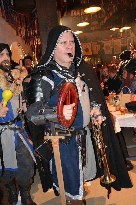Bild 23: Narrentreffen der Urviecher-Zunft: Bilder vom Bunten Abend