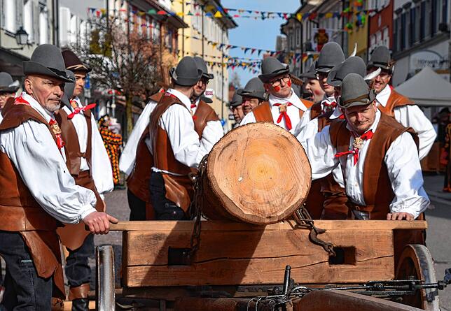 Bild 6: Bilder vom Narrenbaum-Setzen in Stockach Teil 1