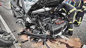 Dies ist eines der beiden Fahrzeuge, das am Montagmorgen, 31. März, auf der B33 in Fahrtrichtung Konstanz in einen Unfall verwickelt war.