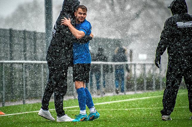 Bild 2: SG Mettingen/Krenkingen siegt 6:0 beim FC Wallbach &ndash; und wir haben Bilder!