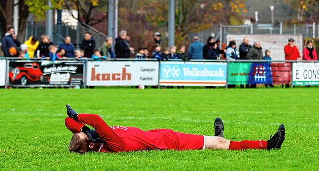 Bild 19: Die besten Bilder vom Bezirksliga-Derby im Mindlestal