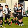 Die B-Jugend des FC 08 Villingen will am Donnerstag gegen den SC Freiburg jubeln.