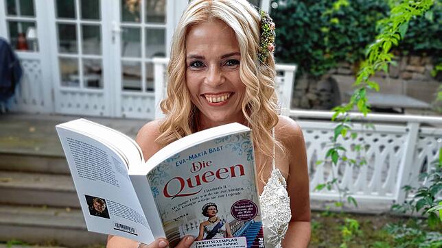 Eva-Maria Bast, Autorin des Romans &bdquo;Die Queen&ldquo;. Die Veröffentlichung ist geplant für Oktober 2022.