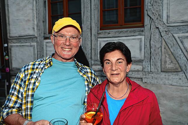 Bild 26: Zum zweiten Gassenfreitag kommen wieder viele Konstanzer in die Niederburg
