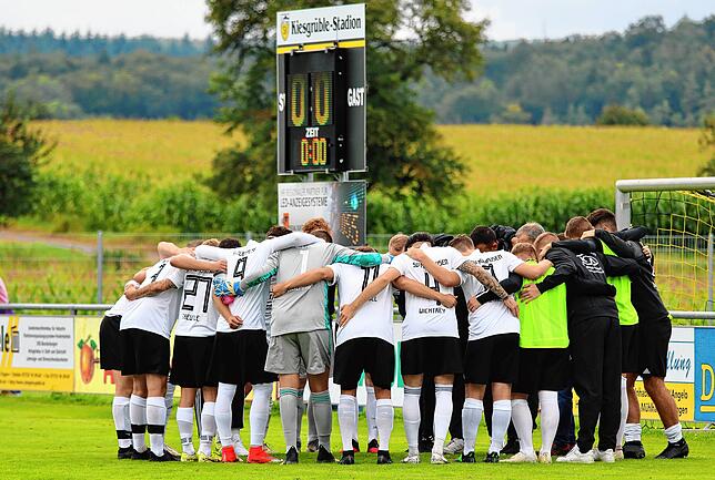 Bild 15: Die besten Bilder der Bezirksliga-Partie zwischen Mühlhausen und Anadolu