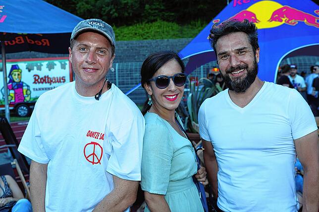 Bild 6: Gute-Zeit: Bilder von DJ Pretty Pink und Anja Schneider beim Festival in Konstanz
