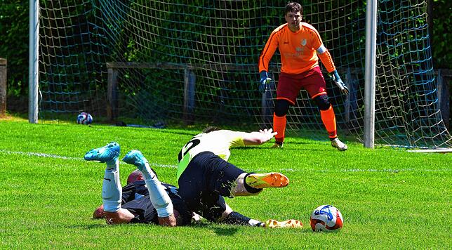 Bild 34: SV Eschbach siegt 3:0 bei Spitzenreiter SG FC Wehr/Brennet II – und wir haben Fotos!