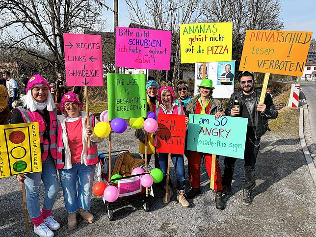 Bild 20: Die schönsten Bilder: Urnauer Fasnet mit politischer Botschaft