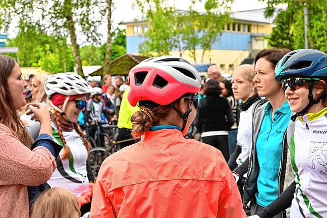 Abschiedsstimmung und Vorfreude bestimmen die Gespräche vor der 25. „Tour de Lauro“.