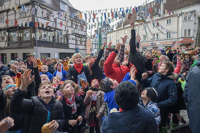 Bild 1: Bilder vom Schmotzigen Dunnschdig in Meßkirch