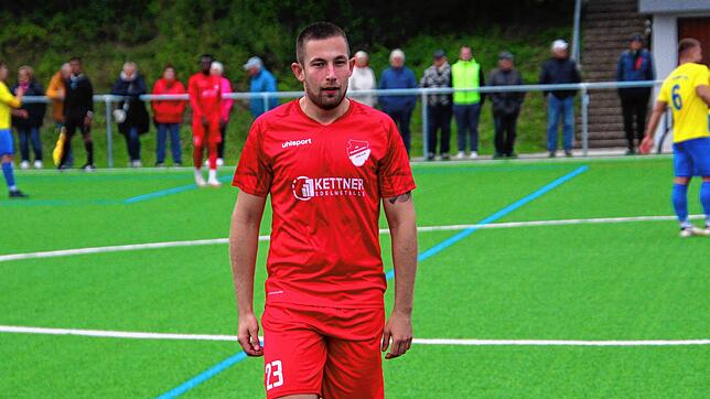Raphael Gür hat gute Chancen, dass er im letzten Vorrunden-Spiel in der Startelf von Tabellenführer FC Pfaffenweiler steht.
