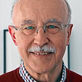 „Es stellt sich die Frage, wann ein schwer erkrankter Mensch mit akutem Lungenversagen aus dem Pflegeheim zu einer künstlichen ...
