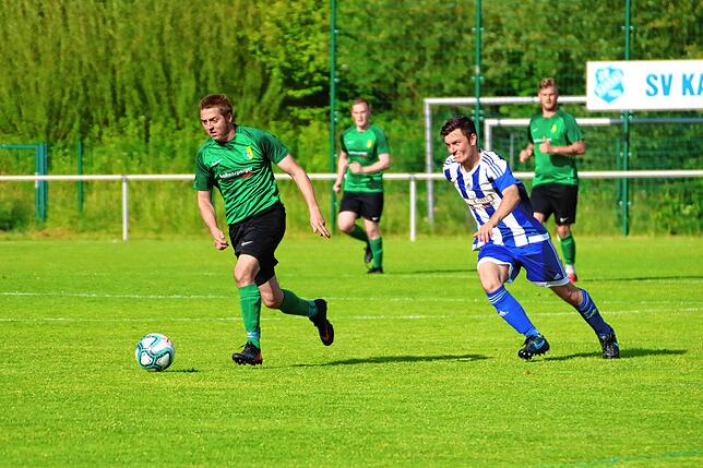 Bild 9: SV Herten II gewinnt Spitzenspiel beim SV Karsau mit 2:0 &ndash; und wir haben Bilder!