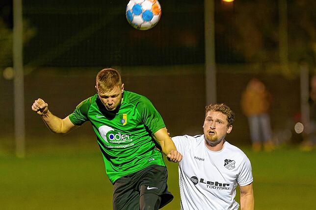 Bild 28: SV Herten muss mit 2:2 gegen FC Schönau zufrieden sein &ndash; und wir haben Bilder!