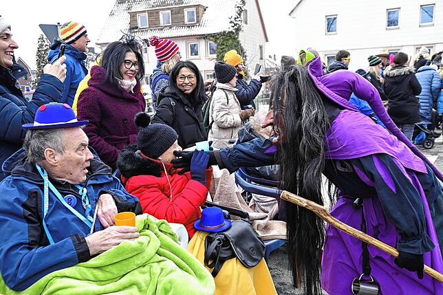 Bild 14: Tausende Zuschauer beim Fastnachtsumzug in St. Georgen - Das sind die schönsten Kostüme