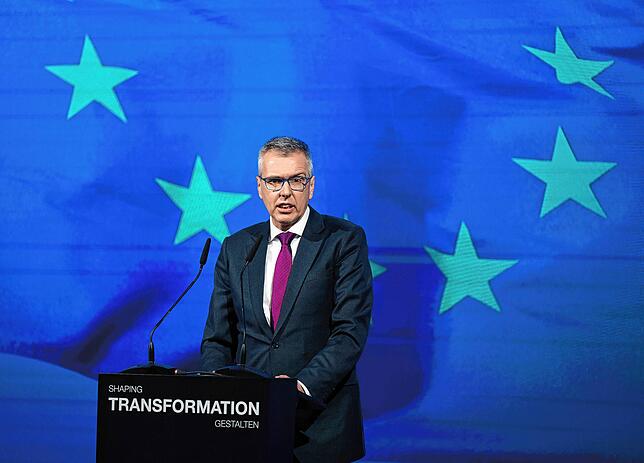 Holger Klein, seit Jahresbeginn Vorstandschef von ZF, hat die schwierige Aufgabe, die Transformation des Zulieferers in Deutschland ...