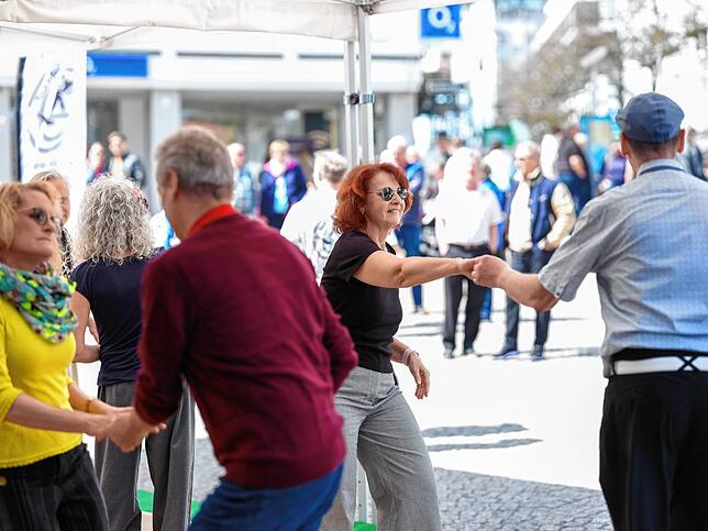 Bild 11: Gute Stimmung beim Verkaufsoffenen Sonntag