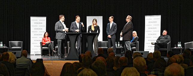 Bild 1: Podiumsdiskussion zur Bundestagswahl: Bilder aus der SÜDKURIER-Wahlarena in der Stadthalle Waldshut