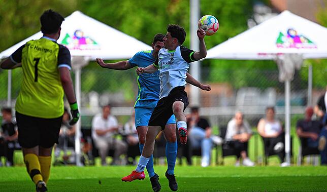 Bild 13: SV Buch siegt 2:1 beim FC Hauingen – und wir haben Fotos!