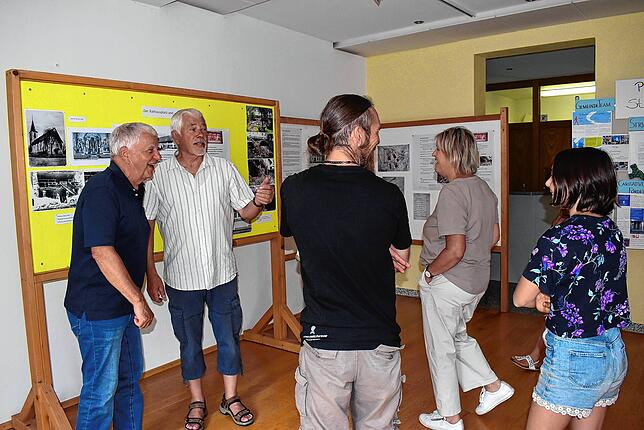 Bild 15: Bilder von der Rathausplatzeinweihung