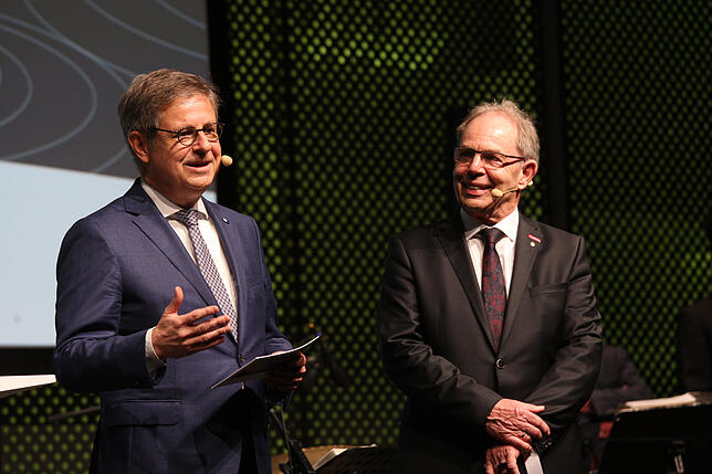 IHK-Präsident Thomas Conrady und Gotthard Reiner, Präsident der Handwerkskammer Konstanz.